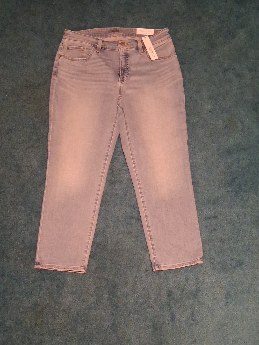 Chico's Light Wash Cropped Straight Jeans